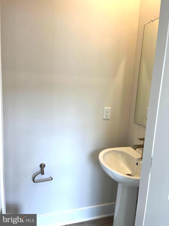 Building Photo - 1813 Ritter Dr