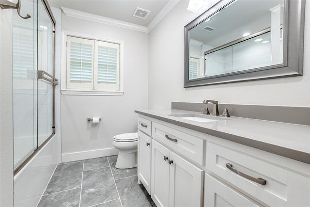 Building Photo - 6447 Pemberton Dr