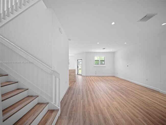 Building Photo - 13362 SW 284th St
