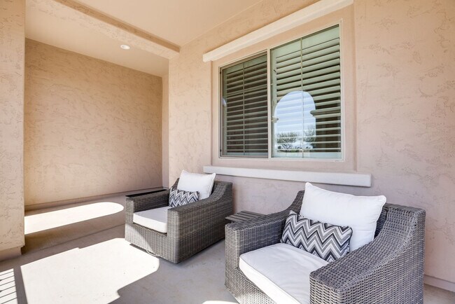 Building Photo - 16456 W Monterey Way
