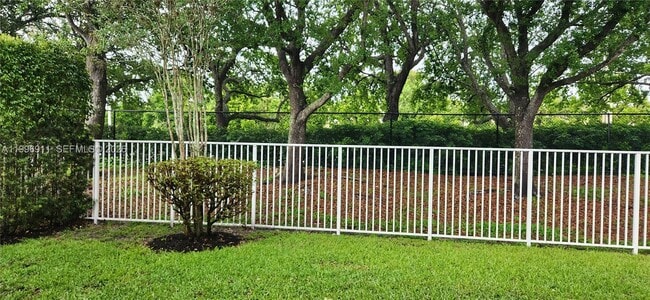 Building Photo - 3870 E Hibiscus St