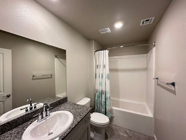 Building Photo - 7860 Pink Opal Ave
