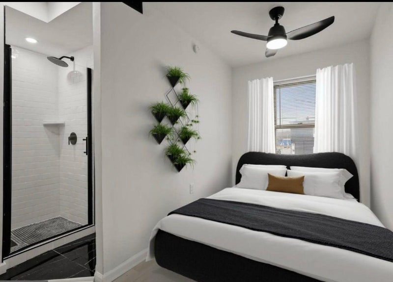 Building Photo - 2002 E Preston St