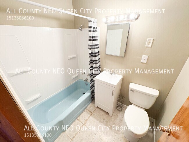 Building Photo - 23 Valleyview Dr