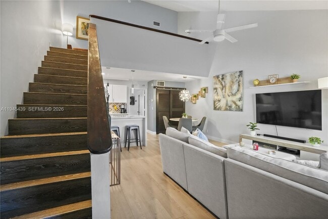 Building Photo - 4880 SW 64th Ave