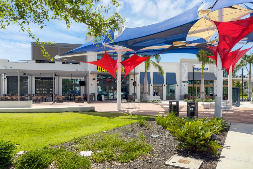 Building Photo - 19095 Cabernet Ct