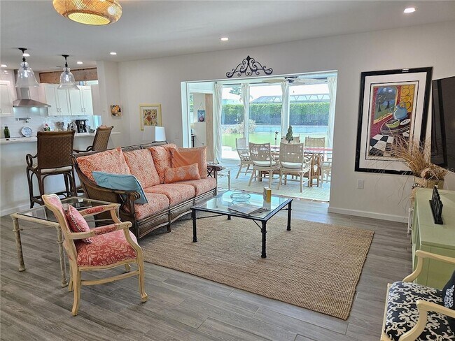 Building Photo - 2353 Bal Harbour Dr