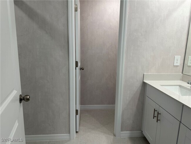 Building Photo - 4221 Caterina Ct