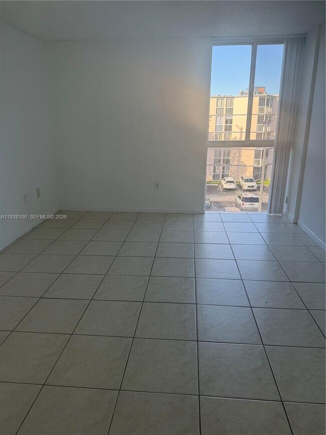 Building Photo - 7075 NW 186th St