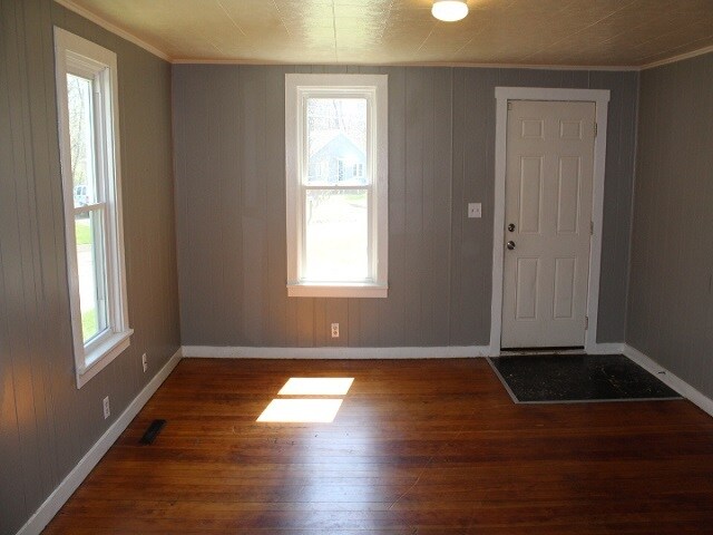 Building Photo - 951 Wauceda Ave