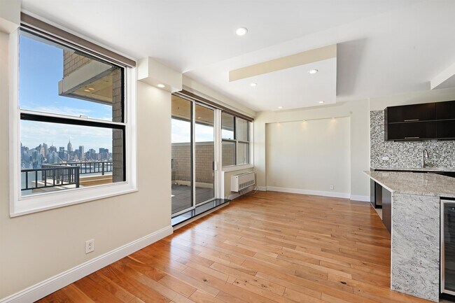 Building Photo - 7002 JFK Blvd E