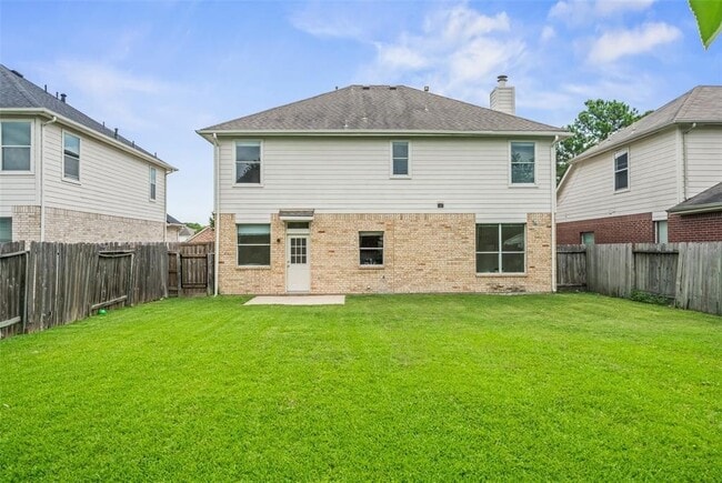 Building Photo - 11019 Avery Trace Ct