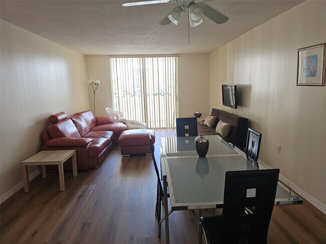 Building Photo - 2750 NE 183rd St