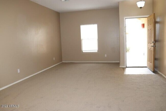Building Photo - 15943 N Cristine Ln