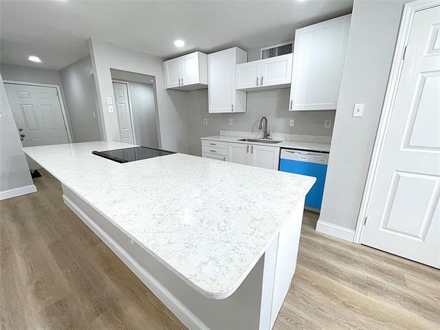 Building Photo - 5300 Slay Dr