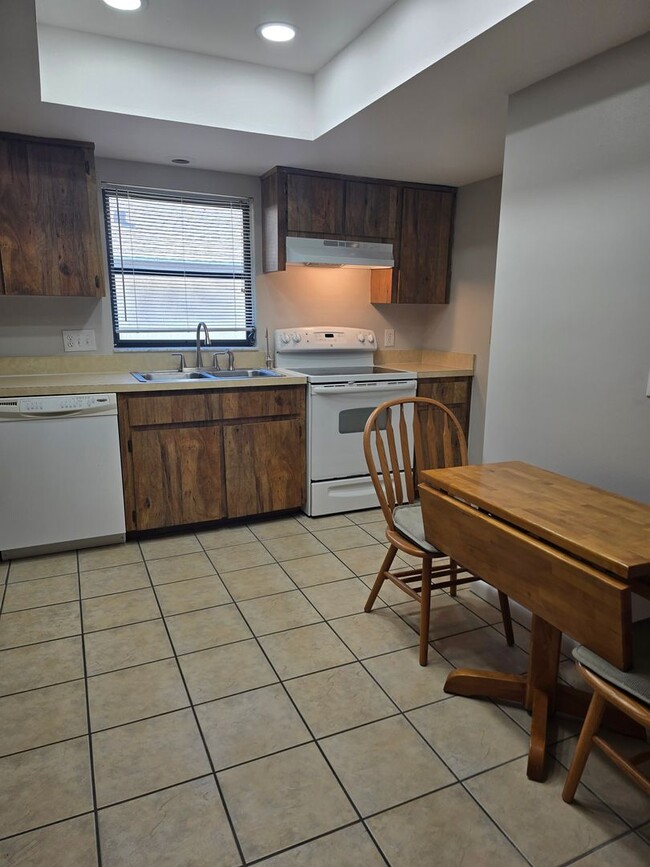 Building Photo - Adorable Villa in Sugarmill Woods!!!