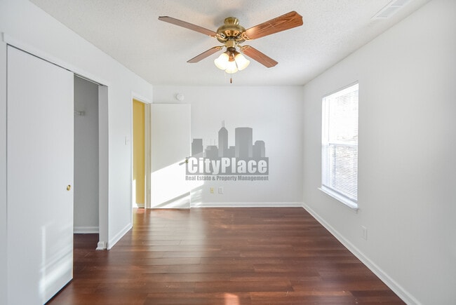 Building Photo - 9083 Stones Bluff Pl. Camby, IN