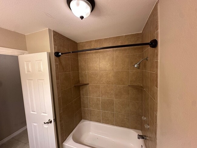 Building Photo - 1592 College Pkwy