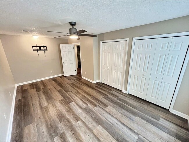 Building Photo - 2692 Post Oak Ct