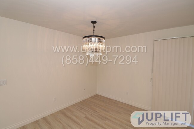 Building Photo - 2 BED 2 BATH CONDO WITH BONUS ROOM IN THE ...