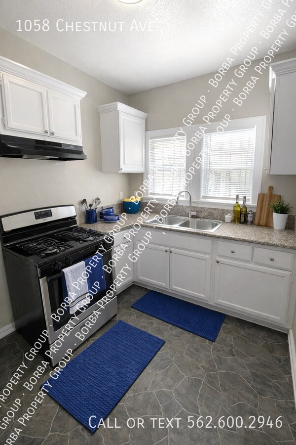 Building Photo - 1058 Chestnut Ave