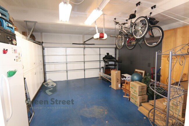 Building Photo - 2975 W.Evans Rd