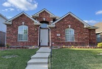 Building Photo - 2008 St Anne Dr