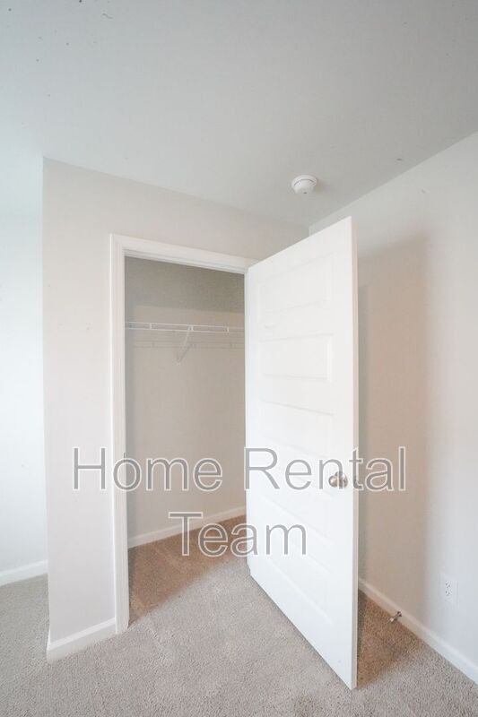 Building Photo - 463 Coconut Dr