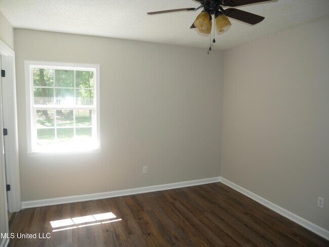 Building Photo - 2765 Normandy Cove