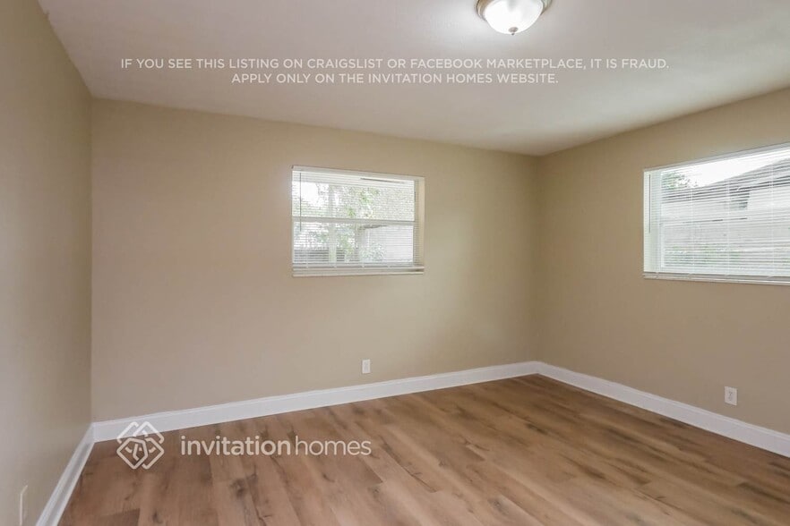 Building Photo - 1141 N 66 Terrace