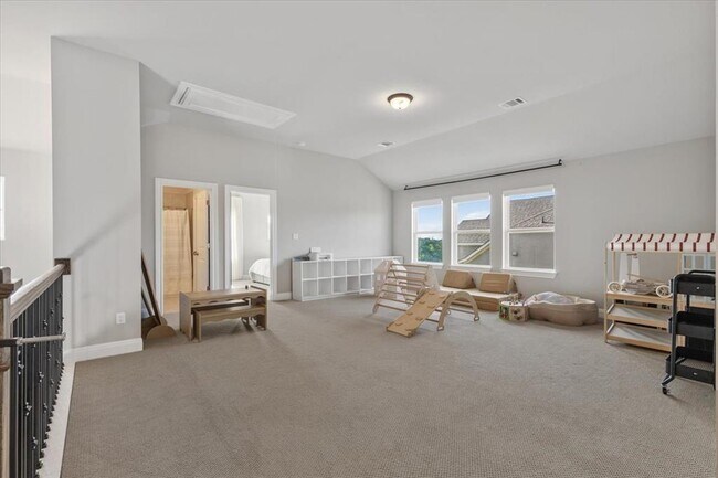 Building Photo - 1317 Highwater Dr