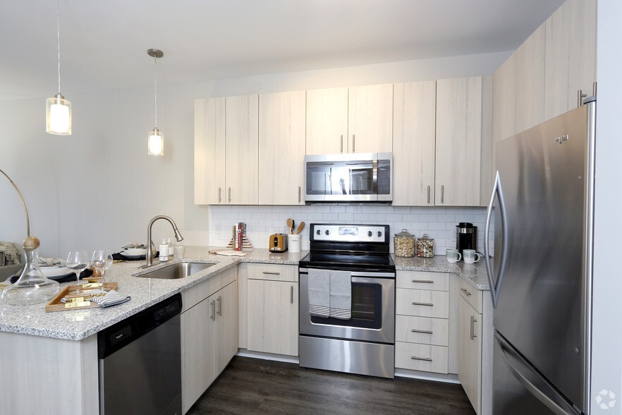 The Six 2170 Snyder Cir, Mount Pleasant, SC Apartment Finder