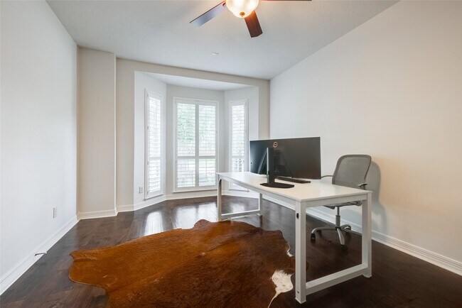 Building Photo - 5710 Cielio Bay Ct