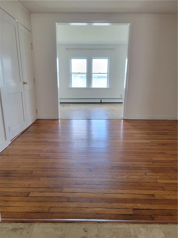 Building Photo - 38 Aquidneck Ave
