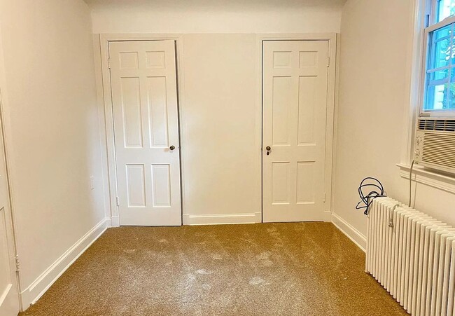 Building Photo - Charming 3BR/1BA Home in Prime Bethesda Location