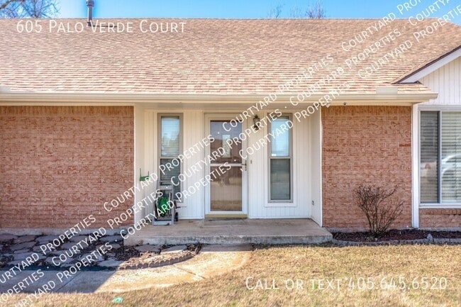 Building Photo - 605 Palo Verde Ct