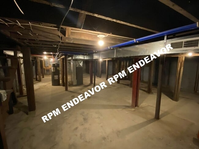 Building Photo - Stunning Tower Grove East 4 Bedroom 3.5 Bath Home