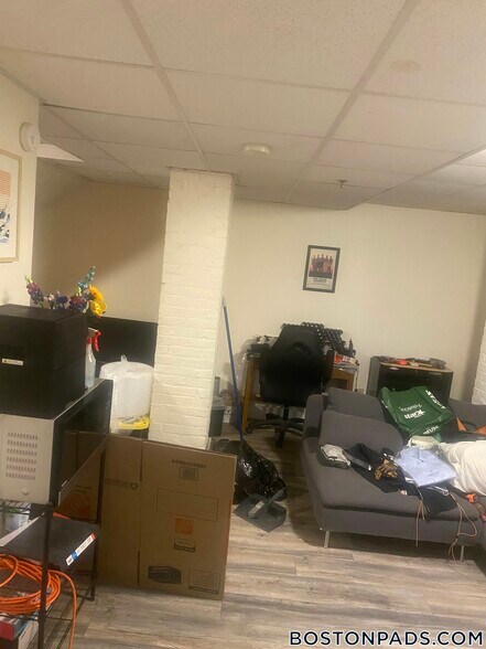 Building Photo - 1622 Massachusetts Ave