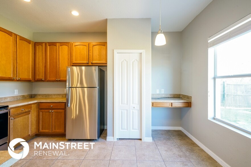 Building Photo - 3416 Grove Blossom Ln