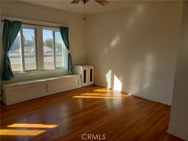 Building Photo - 323 W 4th St