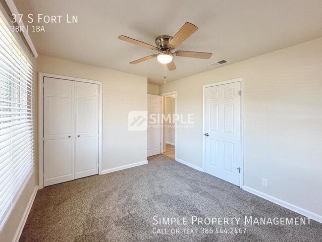 Building Photo - 37 S Fort Ln