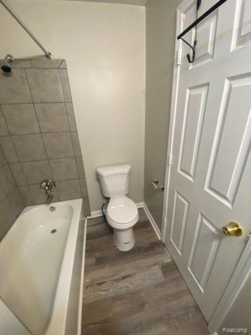 Building Photo - 23304 Harding Ave