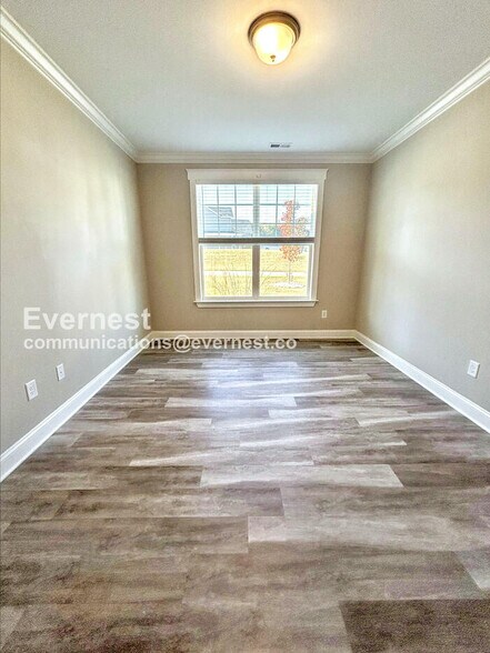 Building Photo - 248 Pilot Bluff Dr