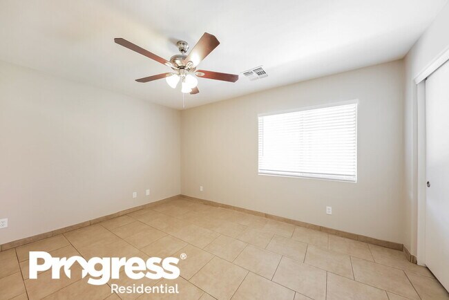 Building Photo - 11205 W Turney Ave