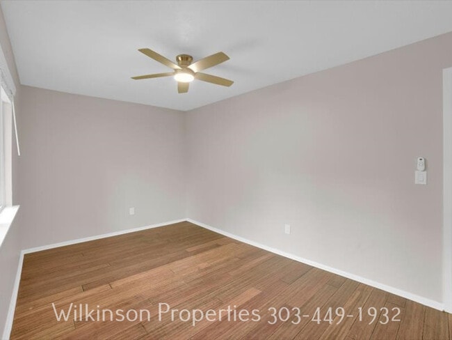 Building Photo - 2020 Gyros Cir