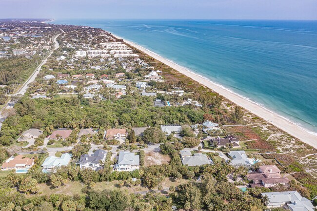 Building Photo - 2225 Silver Sands Ct