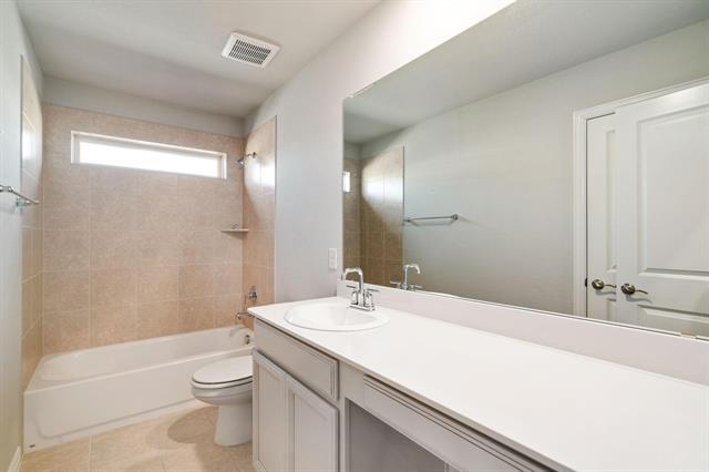 Building Photo - 1820 Cinnamon Trl