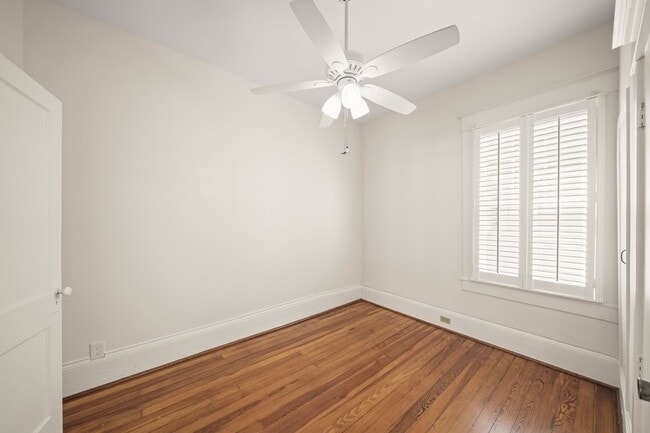 Building Photo - 406 Sul Ross St