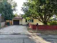 Building Photo - 44 Ronald Ave