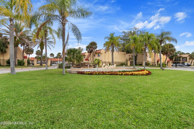 Building Photo - 6655 Bell Tower Ct